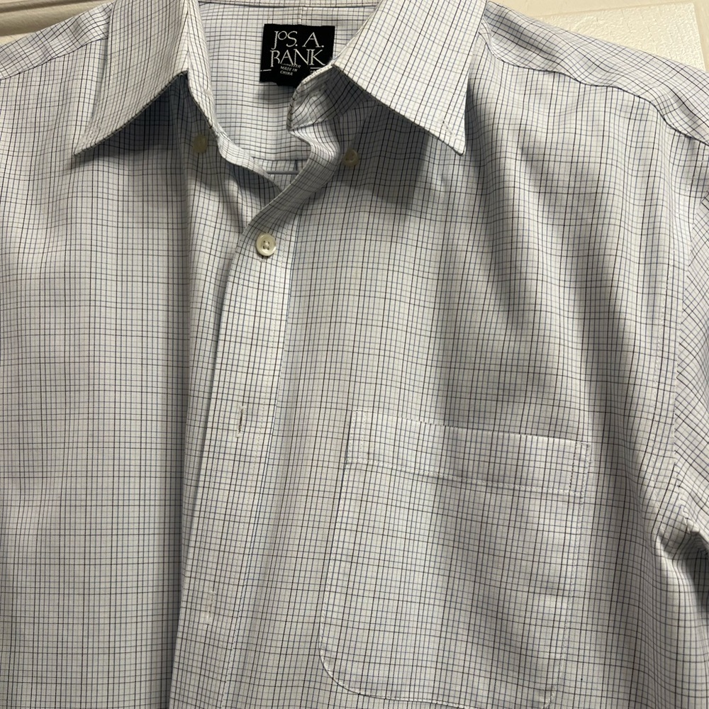 Jos A Banks Mens Dress Shirt Slim Fit Size 16-33